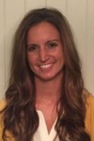 Courtney Kraker, FNP